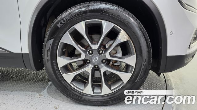 Renault Korea QM6 Diesel 4WD RE Signature 2017 — фото 21