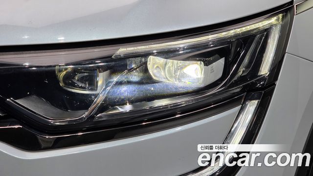 Renault Korea QM6 Diesel 4WD RE Signature 2017 — фото 22