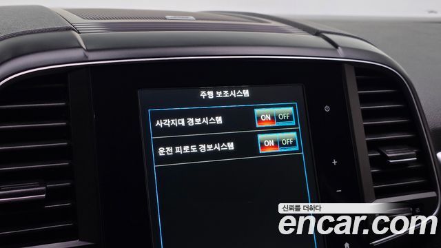 Renault Korea QM6 Diesel 4WD RE Signature 2017 — фото 28