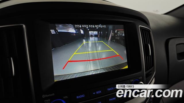 Hyundai Grand Starex School Bus LPi 2021 — фото 17