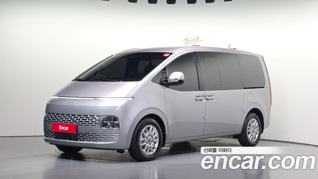 Hyundai Staria HEV 1.6 Cargo 5-Seater Modern