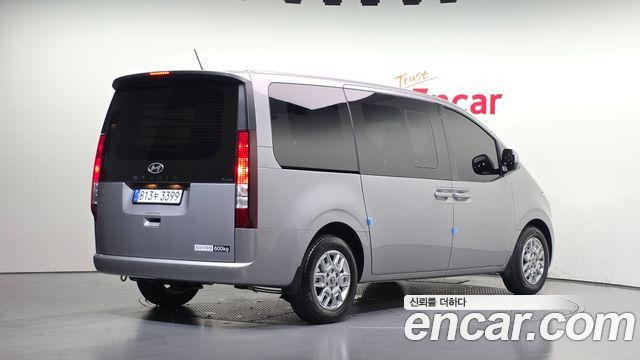 Hyundai Staria HEV 1.6 Cargo 5-Seater Modern 2025 — фото 2