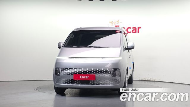 Hyundai Staria HEV 1.6 Cargo 5-Seater Modern 2025 — фото 3