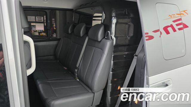 Hyundai Staria HEV 1.6 Cargo 5-Seater Modern 2025 — фото 11