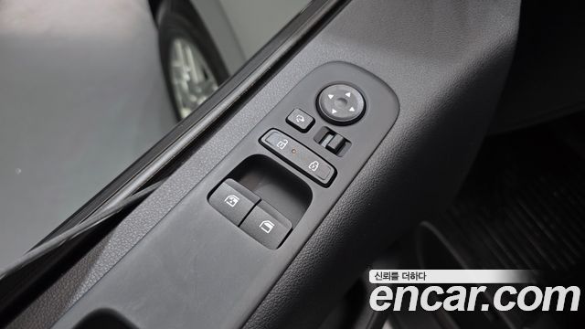 Hyundai Staria HEV 1.6 Cargo 5-Seater Modern 2025 — фото 13