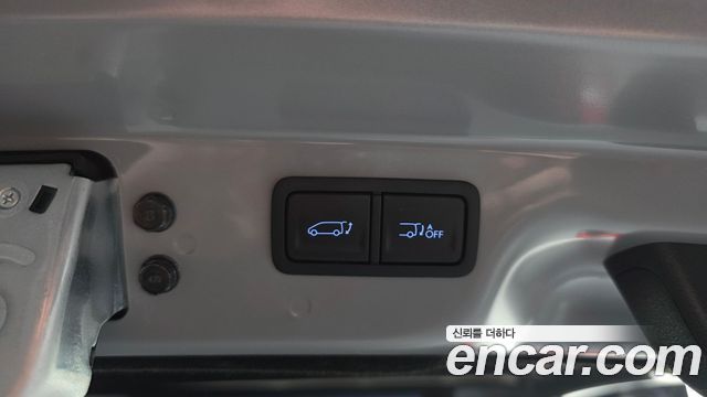 Hyundai Staria HEV 1.6 Cargo 5-Seater Modern 2025 — фото 29