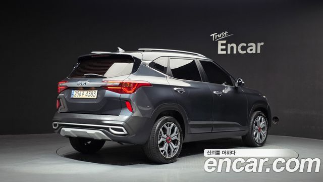 Kia Seltos Gasoline 1.6 Turbo 2WD Signature 2023 — фото 2