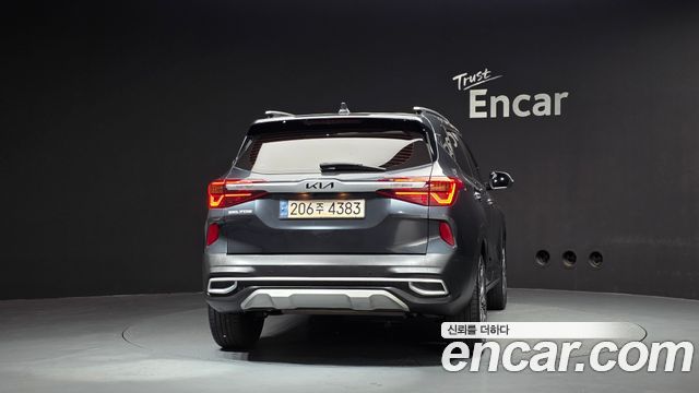 Kia Seltos Gasoline 1.6 Turbo 2WD Signature 2023 — фото 4