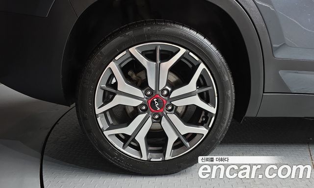 Kia Seltos Gasoline 1.6 Turbo 2WD Signature 2023 — фото 5