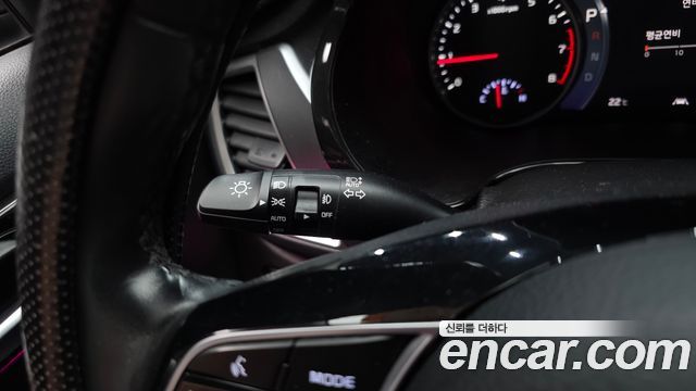 Kia Seltos Gasoline 1.6 Turbo 2WD Signature 2023 — фото 32