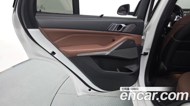 BMW X5 (G05) xDrive 40i M Sport 2023 — фото 25