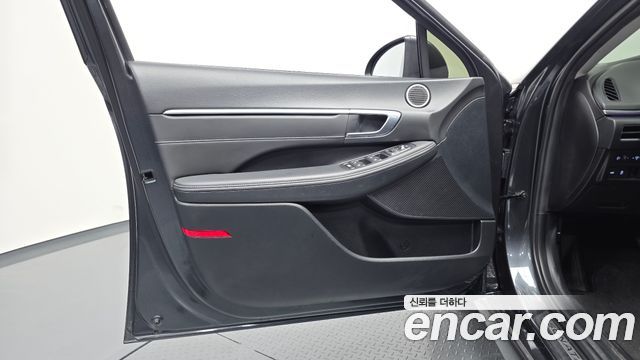 Hyundai Sonata (DN8) 2.0 LPG(rental car) Premium 2023 — фото 24