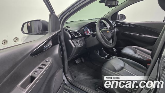 Chevrolet Spark Premier 2022 — фото 11