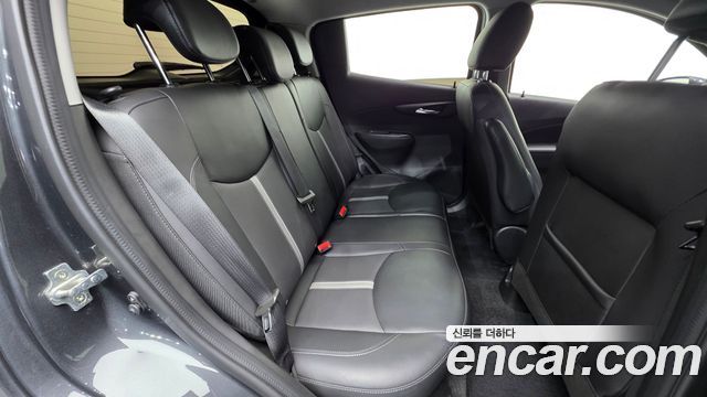 Chevrolet Spark Premier 2022 — фото 19