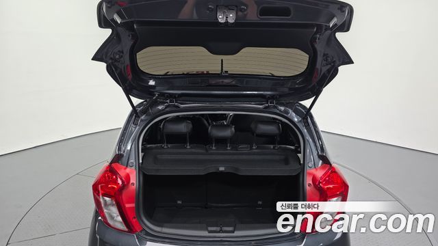 Chevrolet Spark Premier 2022 — фото 20