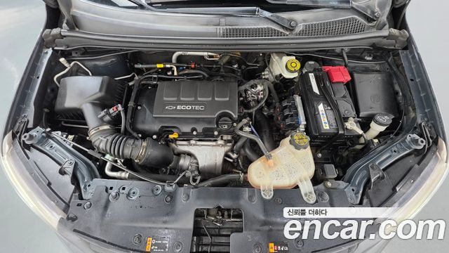 Chevrolet Aveo Sedan 1.4 Turbo LS 2018 — фото 6