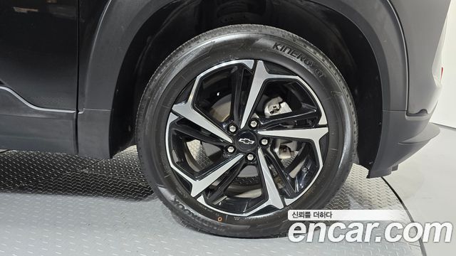 Chevrolet Trailblazer 1.3 Turbo 2WD RS 2024 — фото 21