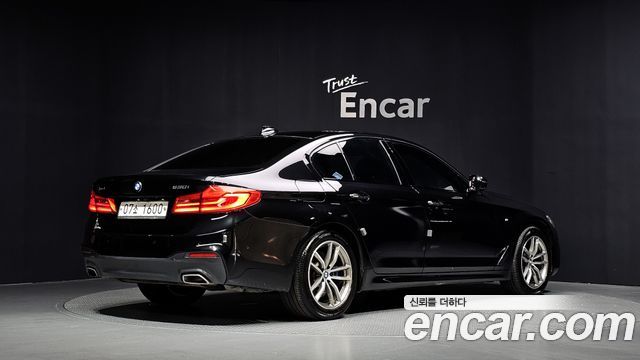 BMW 5 Series (G30) 530i xDrive M Sport Package Plus 2017 — фото 2