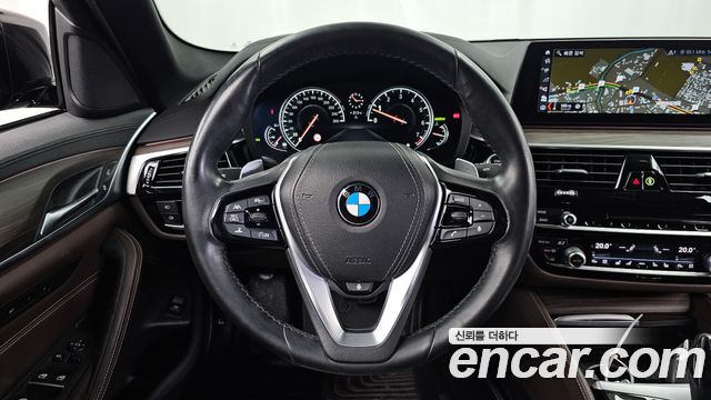 BMW 5 Series (G30) 530i xDrive M Sport Package Plus 2017 — фото 13