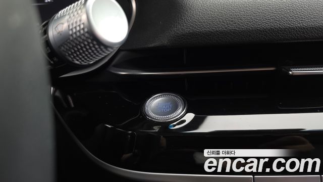 Genesis G80 (RG3) Gasoline 2.5 Turbo 2WD 2022 — фото 45