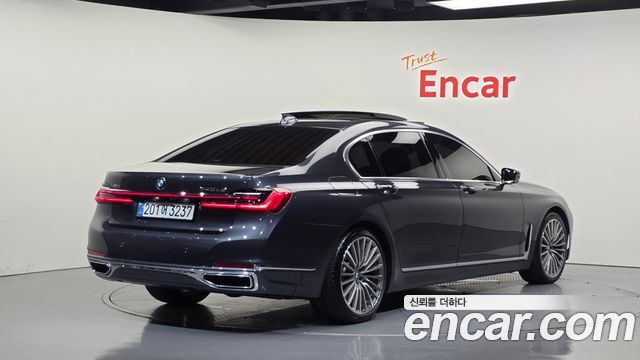BMW 7 Series (G11) 740Ld xDrive Design Pure Excellence 2020 — фото 2