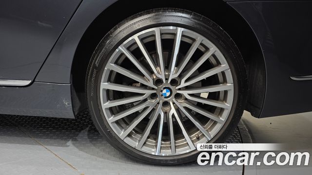 BMW 7 Series (G11) 740Ld xDrive Design Pure Excellence 2020 — фото 21