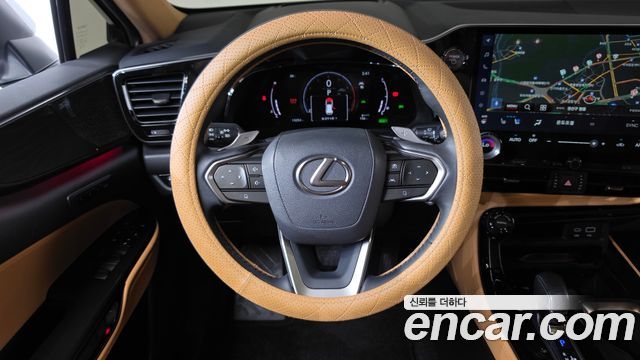 Lexus NX350h (II) Luxury 2025 — фото 13