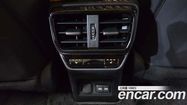 Lexus NX350h (II) Luxury 2025 — фото 36