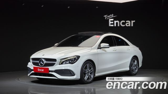 Mercedes-Benz CLA-Class (C117) CLA220 AMG Line
