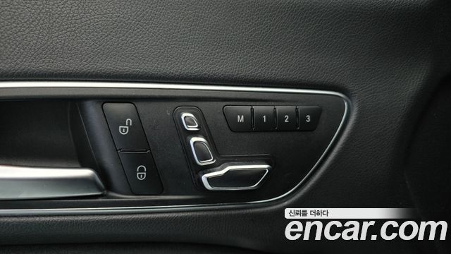 Mercedes-Benz CLA-Class (C117) CLA220 AMG Line 2018 — фото 29