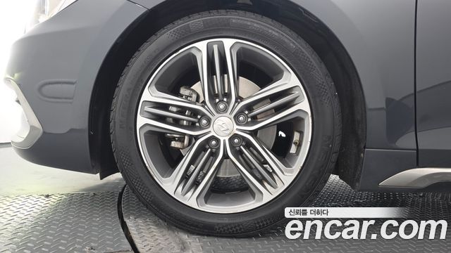Hyundai Grandeur (IG) 3.0 LPi Exclusive (Rental Car) 2018 — фото 5