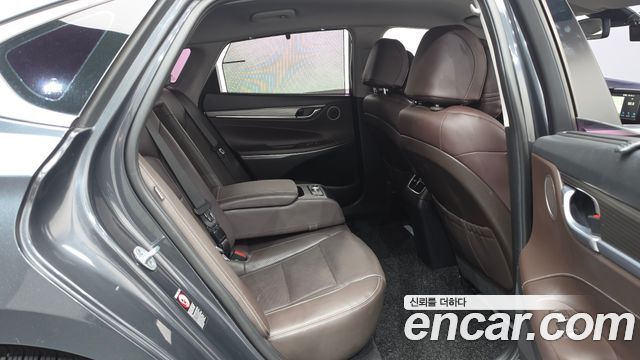 Hyundai Grandeur (IG) 3.0 LPi Exclusive (Rental Car) 2018 — фото 12