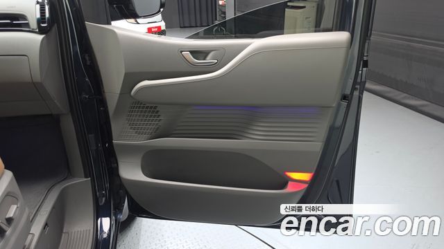 Hyundai Staria Lounge 9-Seater Prestige 2022 — фото 25