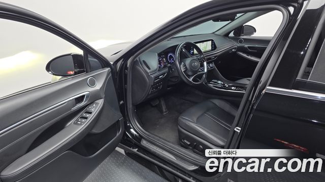 Hyundai Sonata (DN8) 2.0 Premium Plus 2023 — фото 10