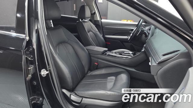 Hyundai Sonata (DN8) 2.0 Premium Plus 2023 — фото 26