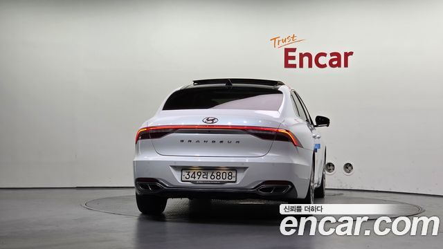 Hyundai Grandeur (IG) 2.5 Calligraphy 2020 — фото 4