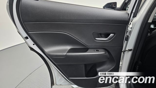Hyundai Kona (SX2) Gasoline 1.6 Turbo 2WD Modern 2023 — фото 25