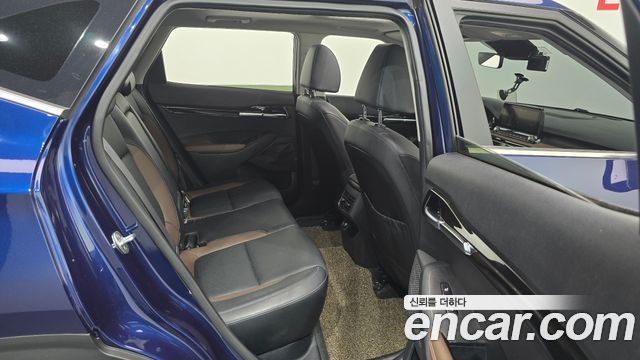 Kia Seltos Gasoline 1.6 Turbo 4WD Gravity 2021 — фото 11