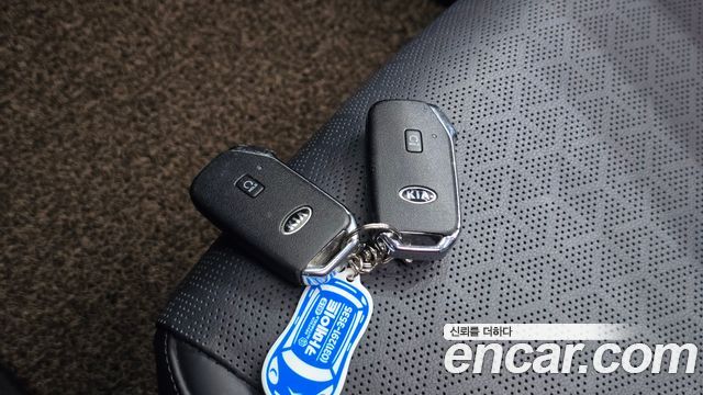 Kia Seltos Gasoline 1.6 Turbo 4WD Gravity 2021 — фото 18