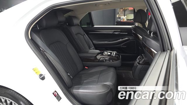 Genesis G90 3.3 T AWD Premium Luxury 2020 — фото 12