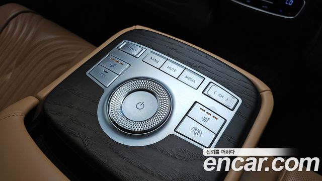 Genesis G80 (RG3) Gasoline 2.5 Turbo AWD 2021 — фото 37
