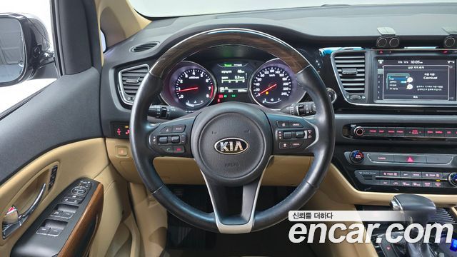 Kia Carnival Gasoline 9-seater Hi-Limousine Noblesse 2018 — фото 13