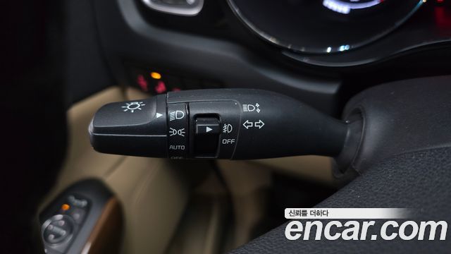 Kia Carnival Gasoline 9-seater Hi-Limousine Noblesse 2018 — фото 27
