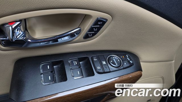 Kia Carnival Gasoline 9-seater Hi-Limousine Noblesse 2018 — фото 30