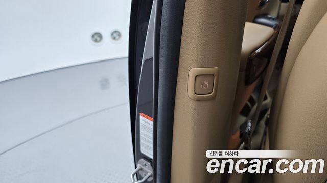 Kia Carnival Gasoline 9-seater Hi-Limousine Noblesse 2018 — фото 35
