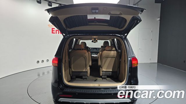 Kia Carnival Gasoline 9-seater Hi-Limousine Noblesse 2018 — фото 38