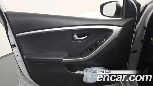 Hyundai i30 Diesel 1.6 PYL 2016 — фото 24