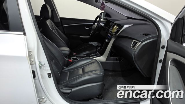 Hyundai i30 Diesel 1.6 PYL 2016 — фото 26