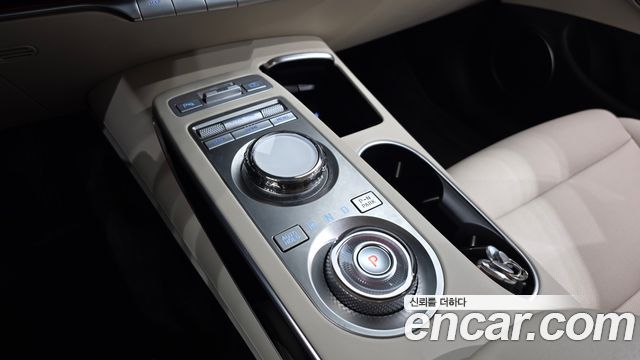 Genesis GV70 2.2 Diesel AWD 2021 — фото 9