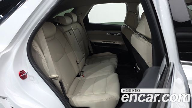 Genesis GV70 2.2 Diesel AWD 2021 — фото 15
